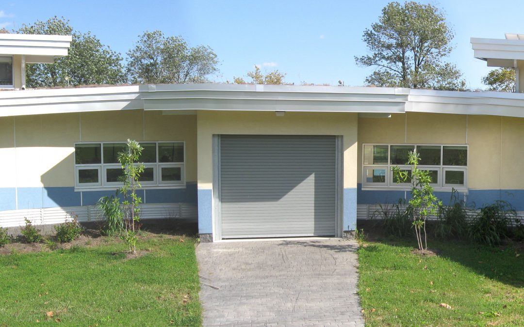 Price Run Pool House